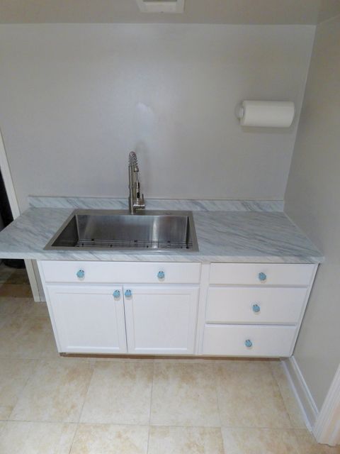 Tiny photo for 432 Thunder Ridge Rdg, Lake In The Hills, IL 60156 (MLS # 12481550)