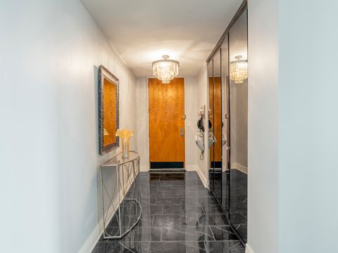 Tiny photo for 5201 S CORNELL Avenue #27D, Chicago, IL 60615 (MLS # 12534298)