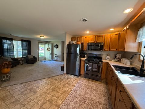 Tiny photo for 126 E Kerr Street, Sycamore, IL 60178 (MLS # 12502041)