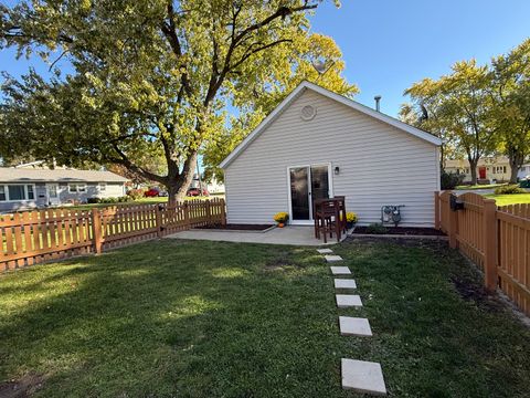 Tiny photo for 126 E Kerr Street, Sycamore, IL 60178 (MLS # 12502041)