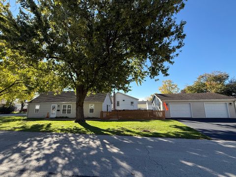 Tiny photo for 126 E Kerr Street, Sycamore, IL 60178 (MLS # 12502041)