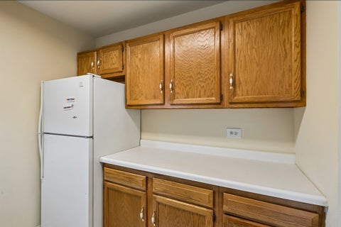 Tiny photo for 10308 Circle Drive #302, Oak Lawn, IL 60453 (MLS # 12756478)
