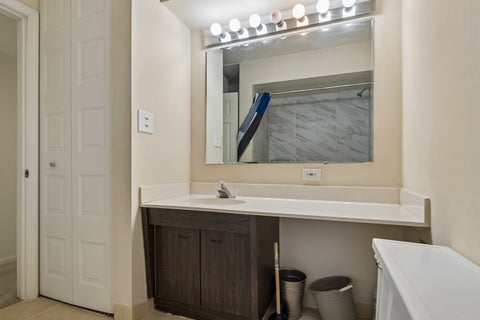 Tiny photo for 10308 Circle Drive #302, Oak Lawn, IL 60453 (MLS # 12756478)
