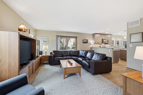 Tiny photo for 1846 Baltimore Drive, Elk Grove Village, IL 60007 (MLS # 12620753)