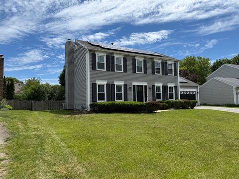 Tiny photo for 2013 Liberty Lane, Gurnee, IL 60031 (MLS # 12663599)