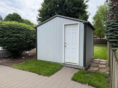 Tiny photo for 2013 Liberty Lane, Gurnee, IL 60031 (MLS # 12663599)