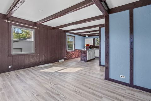 Tiny photo for 2N152 Wisconsin Avenue, Villa Park, IL 60181 (MLS # 12493645)