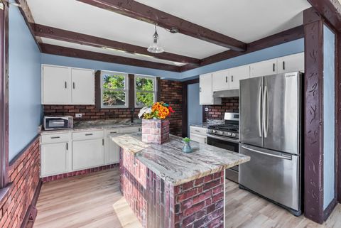 Tiny photo for 2N152 Wisconsin Avenue, Villa Park, IL 60181 (MLS # 12493645)