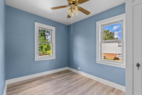 Tiny photo for 2N152 Wisconsin Avenue, Villa Park, IL 60181 (MLS # 12493645)