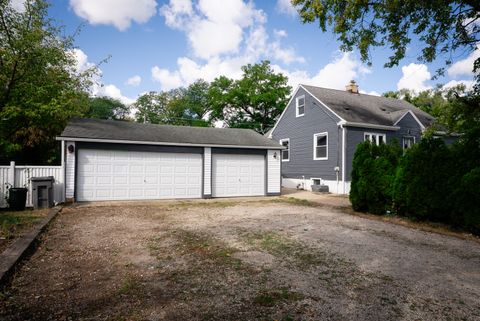 Tiny photo for 2N152 Wisconsin Avenue, Villa Park, IL 60181 (MLS # 12493645)