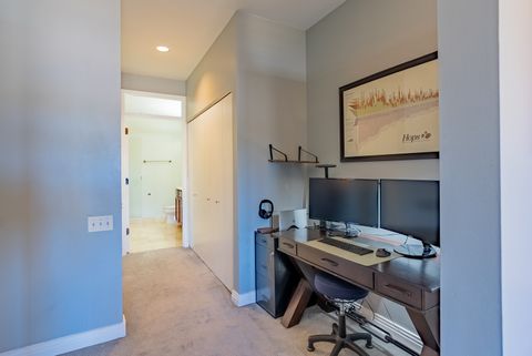 Tiny photo for 950 W Huron Street #302, Chicago, IL 60642 (MLS # 12499452)