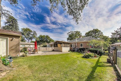 Tiny photo for 1436 Kemman Avenue, La Grange Park, IL 60526 (MLS # 12482982)