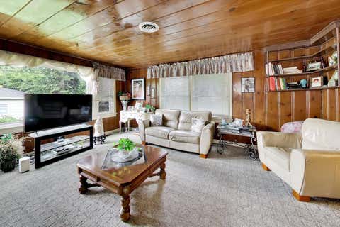 Tiny photo for 2908 W Birchwood Avenue, Chicago, IL 60645 (MLS # 12729862)