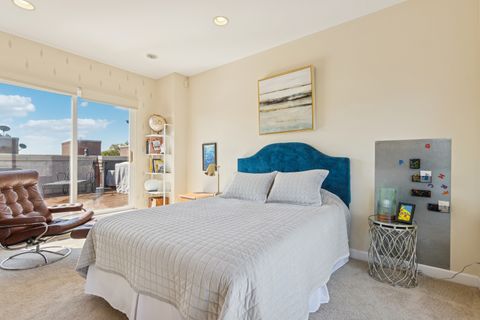 Tiny photo for 2714 W BYRON Street, Chicago, IL 60618 (MLS # 12480736)