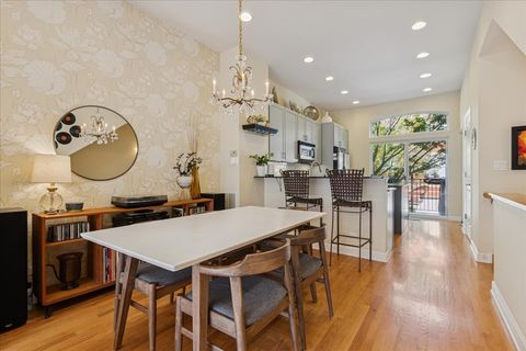 Tiny photo for 2714 W BYRON Street, Chicago, IL 60618 (MLS # 12480736)