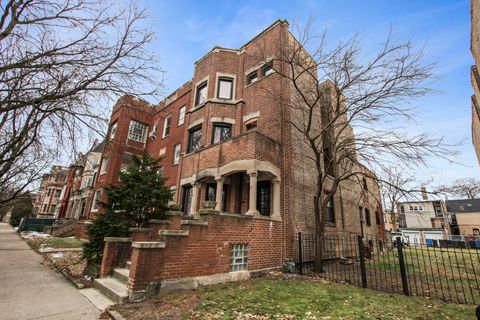 Photo of 823 E Drexel Square, Chicago, IL 60615 (MLS # 12444820)