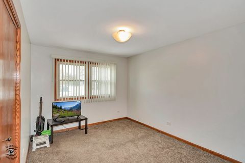 Tiny photo for Alsip, IL 60803 (MLS # 12502306)