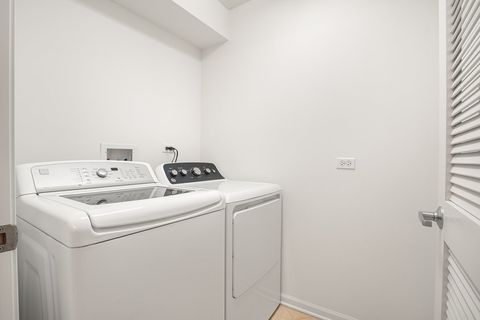 Tiny photo for 390 S Western Avenue #502, Des Plaines, IL 60016 (MLS # 12585909)