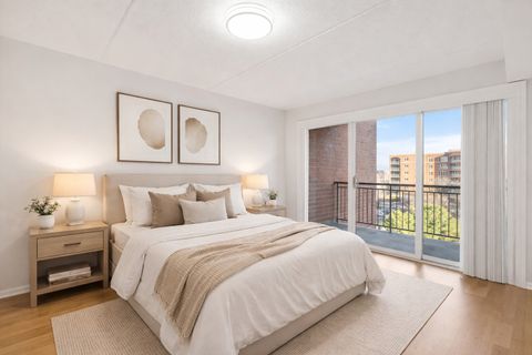 Tiny photo for 390 S Western Avenue #502, Des Plaines, IL 60016 (MLS # 12585909)