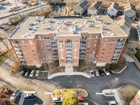 Tiny photo for 390 S Western Avenue #502, Des Plaines, IL 60016 (MLS # 12585909)