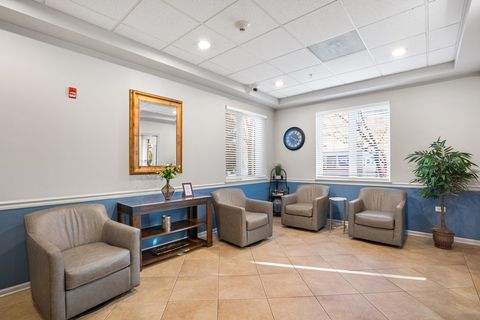 Tiny photo for 390 S Western Avenue #502, Des Plaines, IL 60016 (MLS # 12585909)