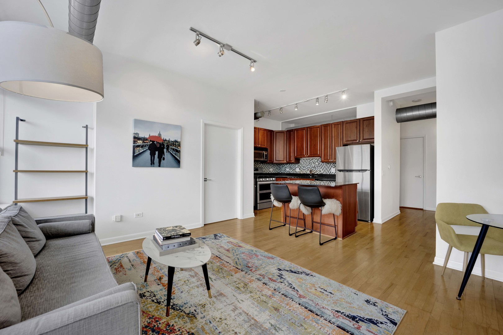 1200 W MONROE Street 412