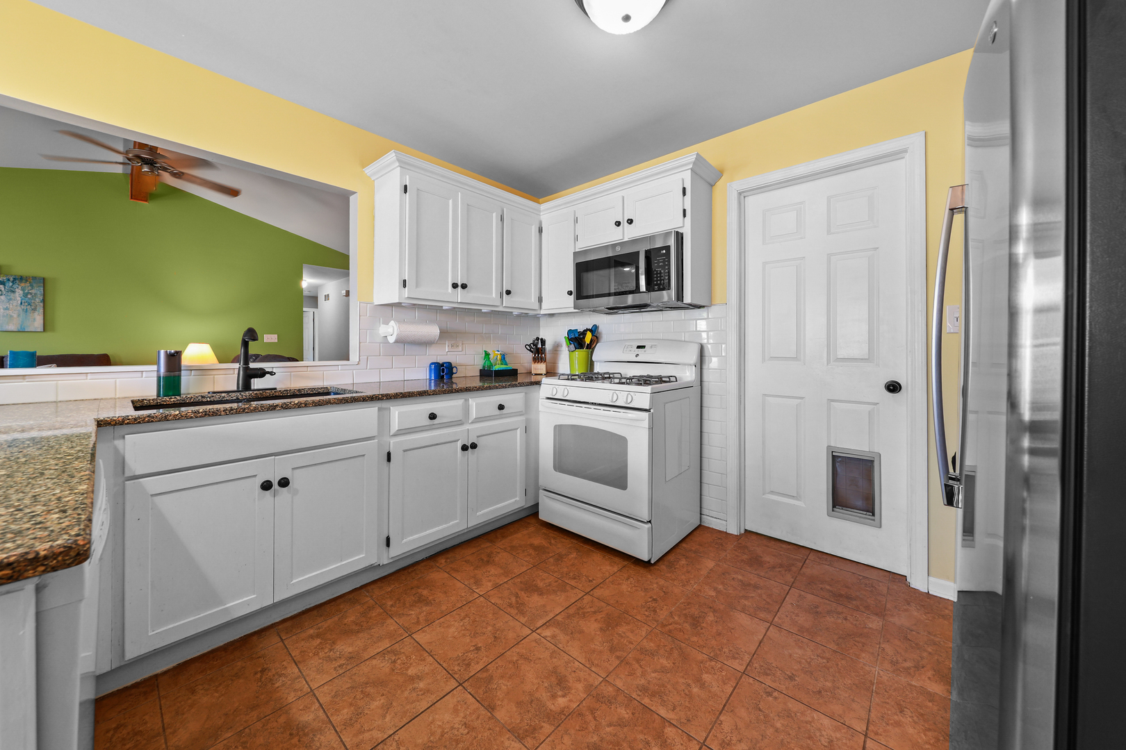 25032 W McMillin Drive