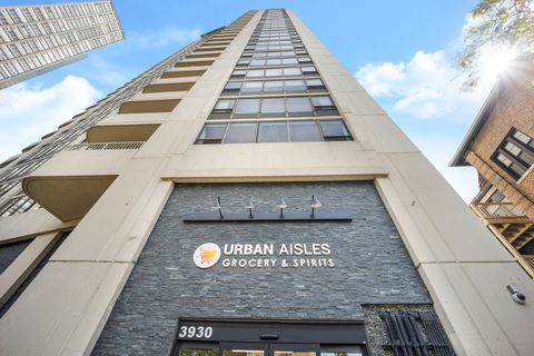 Tiny photo for 3930 N Pine Grove Avenue #2205, Chicago, IL 60613 (MLS # 12473245)