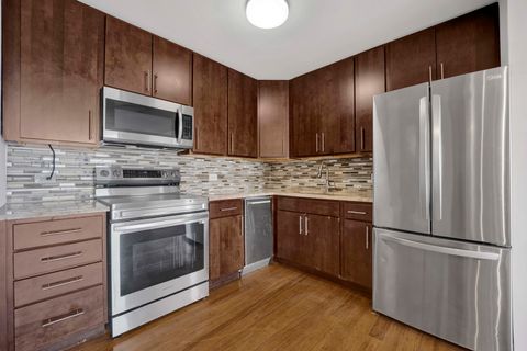 Tiny photo for 3930 N Pine Grove Avenue #2205, Chicago, IL 60613 (MLS # 12473245)