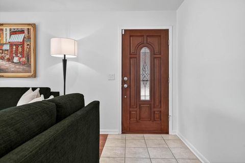 Tiny photo for 5446 W Lunt Avenue, Chicago, IL 60646 (MLS # 12493461)
