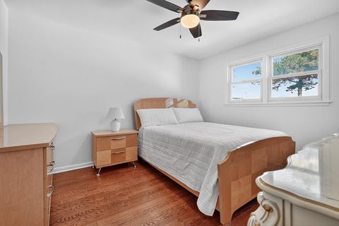 Tiny photo for 5446 W Lunt Avenue, Chicago, IL 60646 (MLS # 12493461)