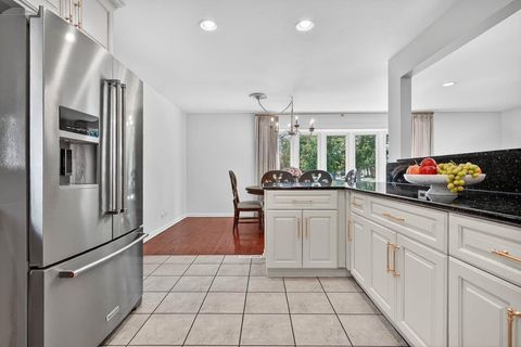 Tiny photo for 5446 W Lunt Avenue, Chicago, IL 60646 (MLS # 12493461)