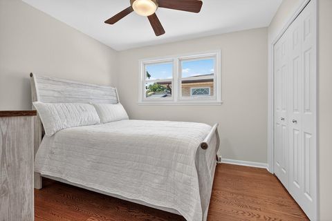 Tiny photo for 5446 W Lunt Avenue, Chicago, IL 60646 (MLS # 12493461)