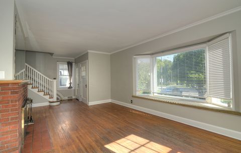Tiny photo for 717 S Batavia Avenue, Batavia, IL 60510 (MLS # 12500113)