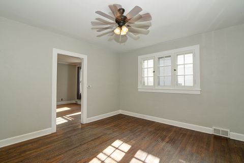 Tiny photo for 717 S Batavia Avenue, Batavia, IL 60510 (MLS # 12500113)