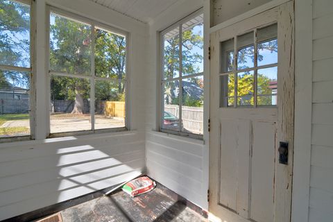 Tiny photo for 717 S Batavia Avenue, Batavia, IL 60510 (MLS # 12500113)