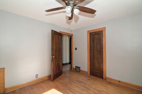 Tiny photo for 717 S Batavia Avenue, Batavia, IL 60510 (MLS # 12500113)