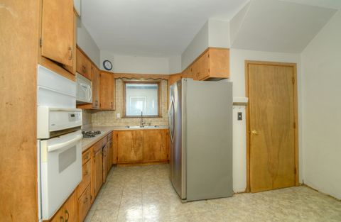 Tiny photo for 717 S Batavia Avenue, Batavia, IL 60510 (MLS # 12500113)