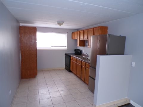 Tiny photo for 12548 Fairview Avenue #2B, Blue Island, IL 60406 (MLS # 12465461)