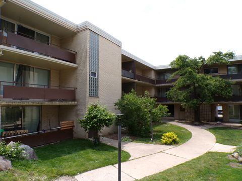 Photo of 12548 Fairview Avenue #2B, Blue Island, IL 60406 (MLS # 12465461) Photo of 12548 Fairview Avenue #2B, Blue Island, IL 60406 (MLS # 12465461)