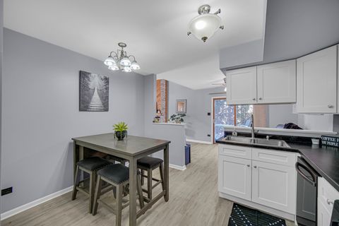 Tiny photo for 15521 Whitehall Lane #68A, Orland Park, IL 60462 (MLS # 12558372)