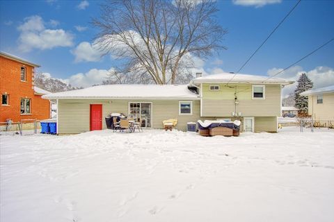 Tiny photo for 6030 Belmont Road, Downers Grove, IL 60516 (MLS # 12527885)