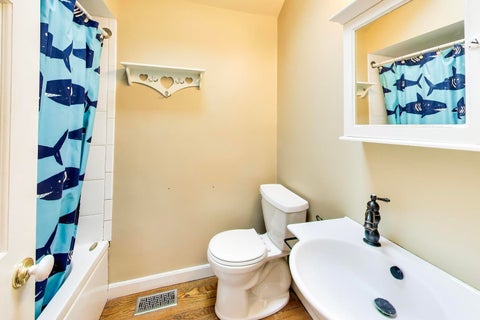 Tiny photo for 18436 Dixie Highway, Homewood, IL 60430 (MLS # 12643730)