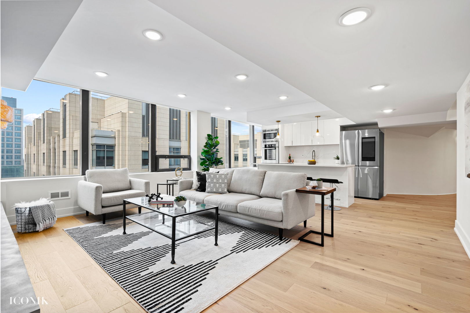 233 E Erie Street 2500