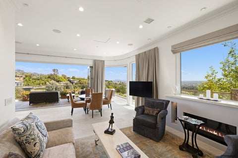 Tiny photo for 1380 Summitridge Place, Beverly Hills, CA 90210 (MLS # 12767895)