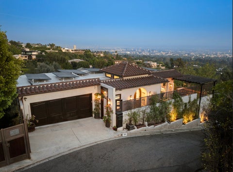 Photo of 1380 Summitridge Place, Beverly Hills, CA 90210 (MLS # 12767895)