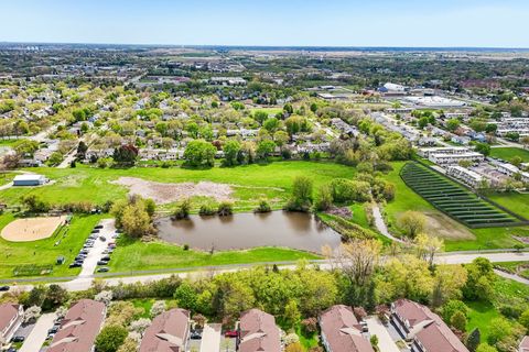 Tiny photo for 612 Shakespeare Drive, Grayslake, IL 60030 (MLS # 12627657)