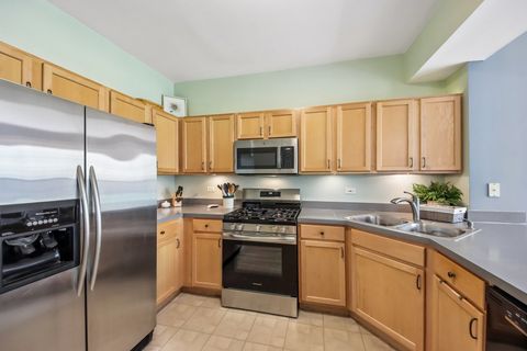 Tiny photo for 612 Shakespeare Drive, Grayslake, IL 60030 (MLS # 12627657)