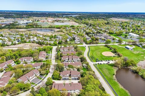 Tiny photo for 612 Shakespeare Drive, Grayslake, IL 60030 (MLS # 12627657)