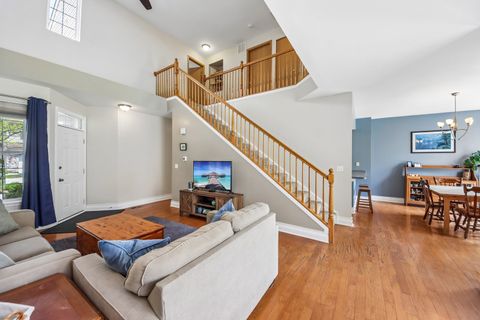 Tiny photo for 612 Shakespeare Drive, Grayslake, IL 60030 (MLS # 12627657)
